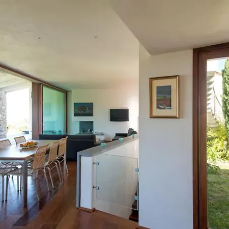 D'exception Avec Piscine Corbara